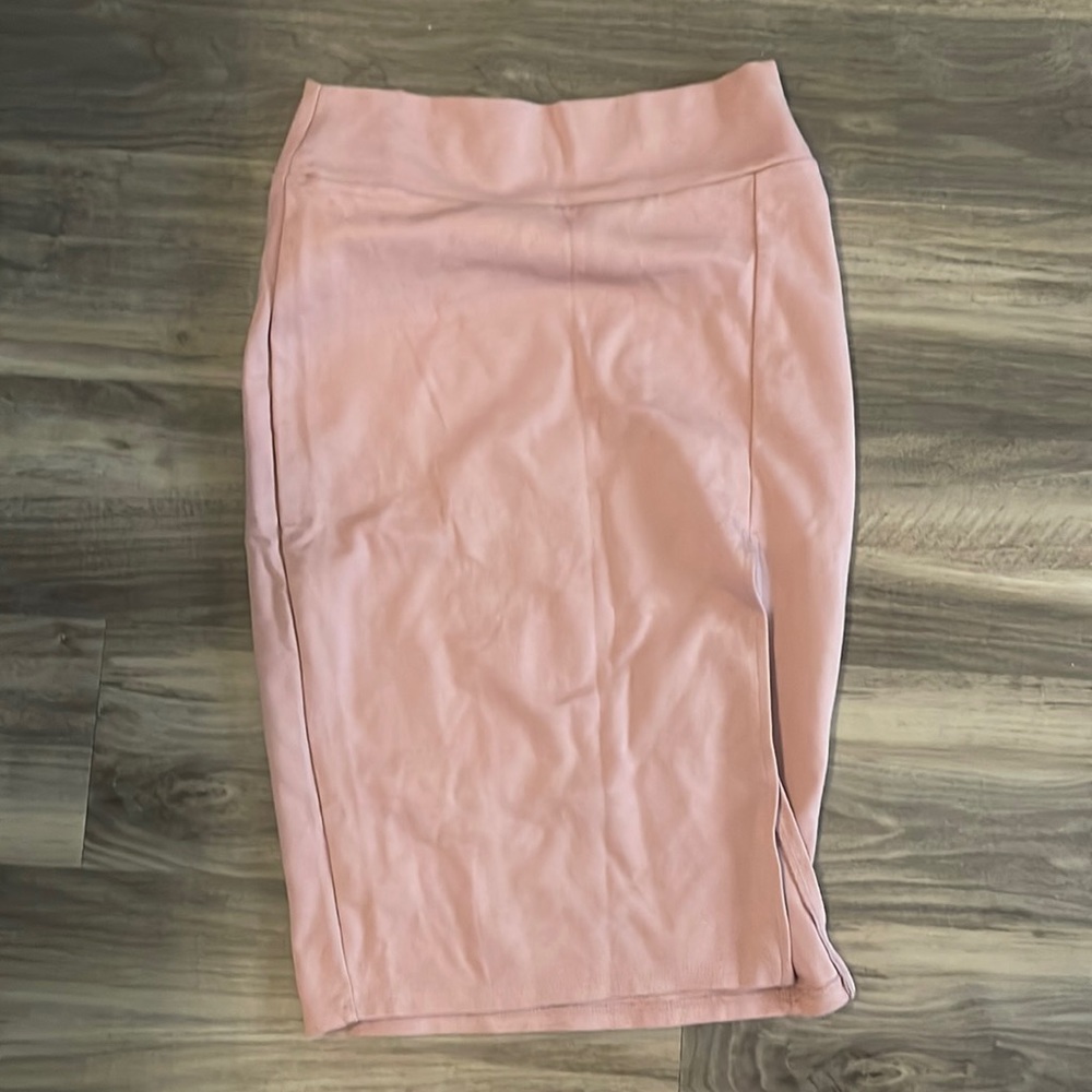 Charlotte Russe small pink pencil skirt